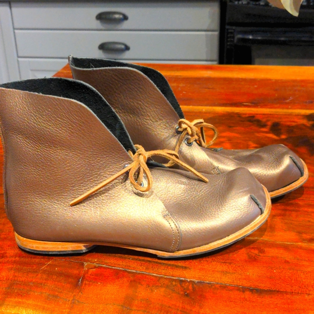 Sz 9 Cydwoq Tibet Booties